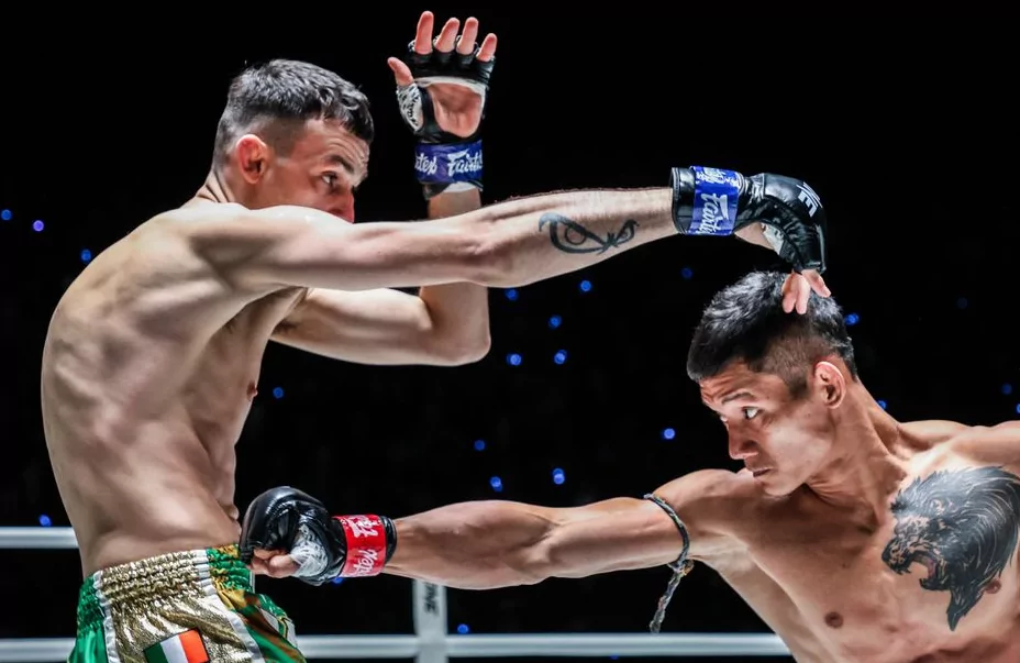 ONE Championship : "เสือแบล็ค" ท.พราน 49 โชว์ความแข็งแกร่ง คว้าสัญญา ONE ด้วยการสยบเคร็ก โคกลีย์