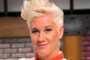 Anne Burrell Net Worth 2025